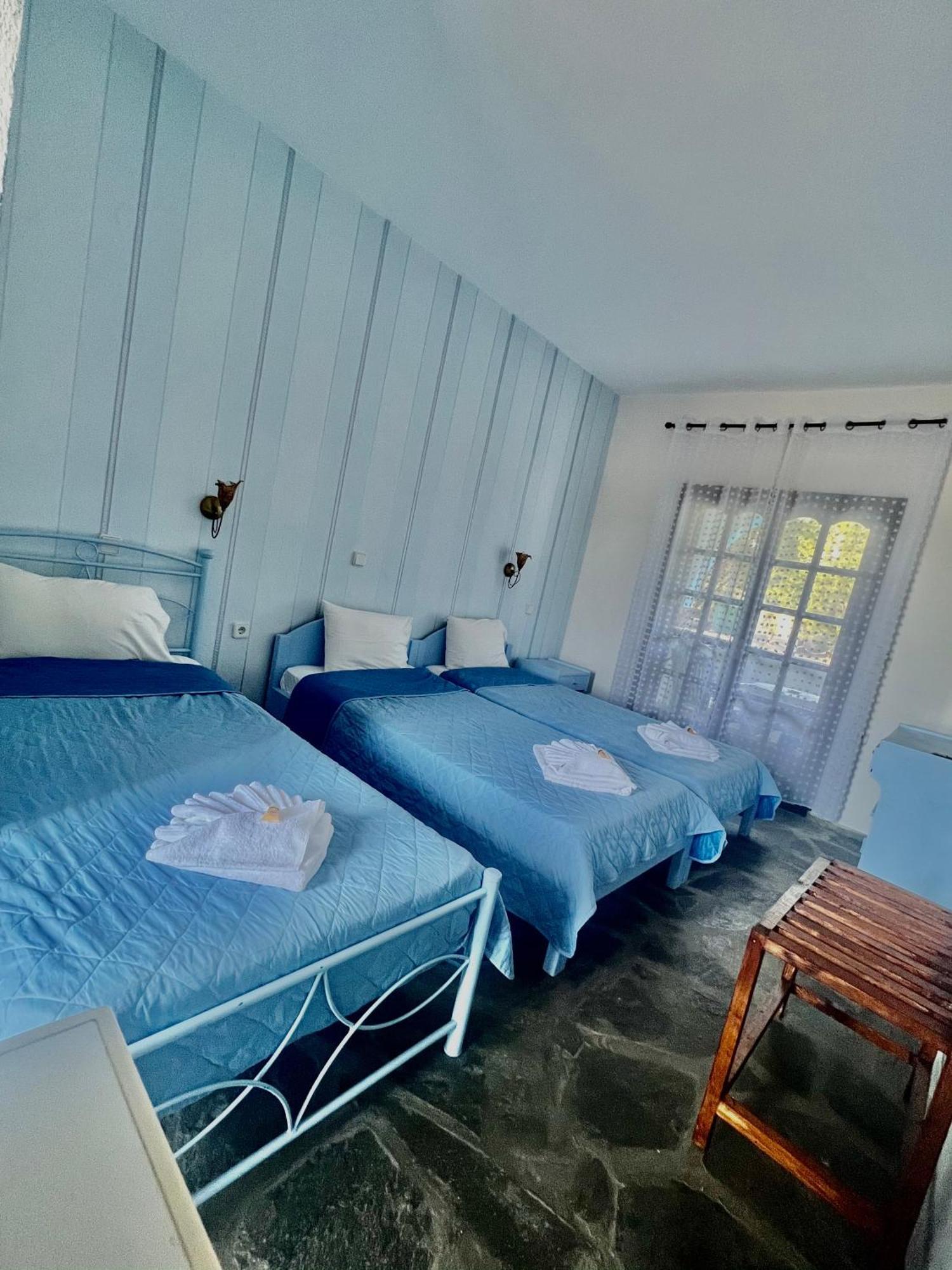 Blue Garden Inn Fourka Eksteriør billede